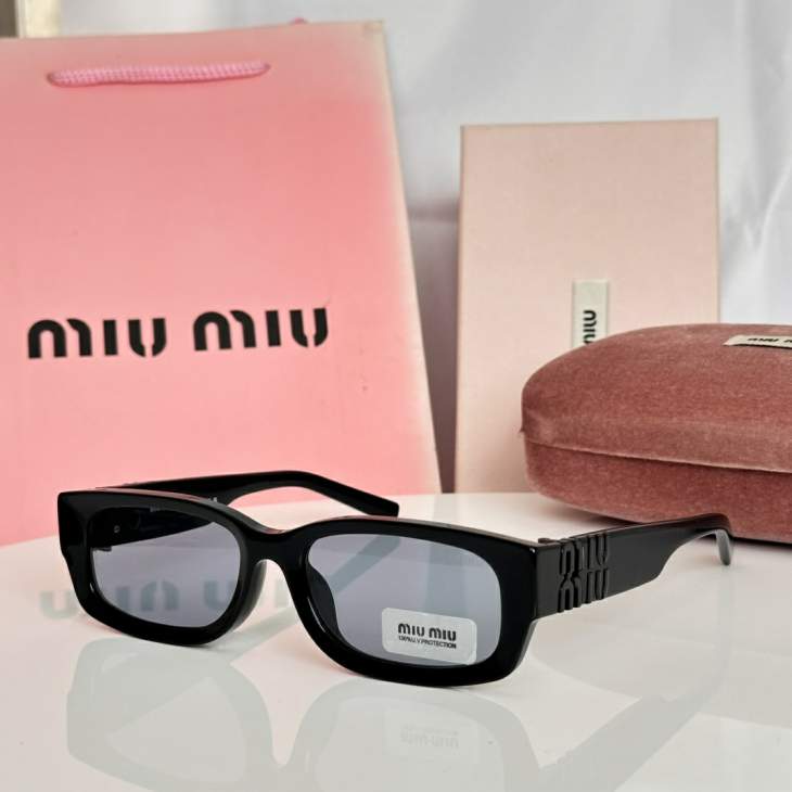 Picture of Miu Miu Sunglasses _SKUfw79338386fw